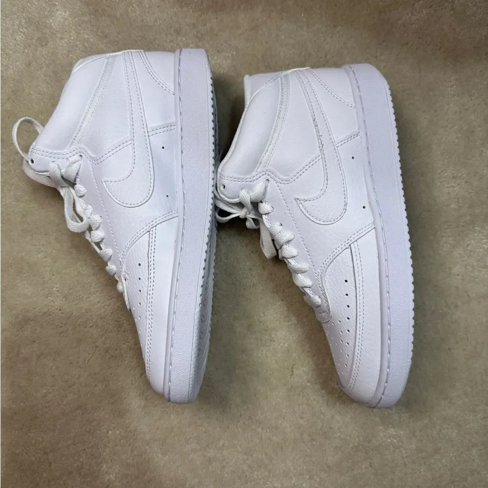 Women’s Nike Court Vision Mid Sz 8